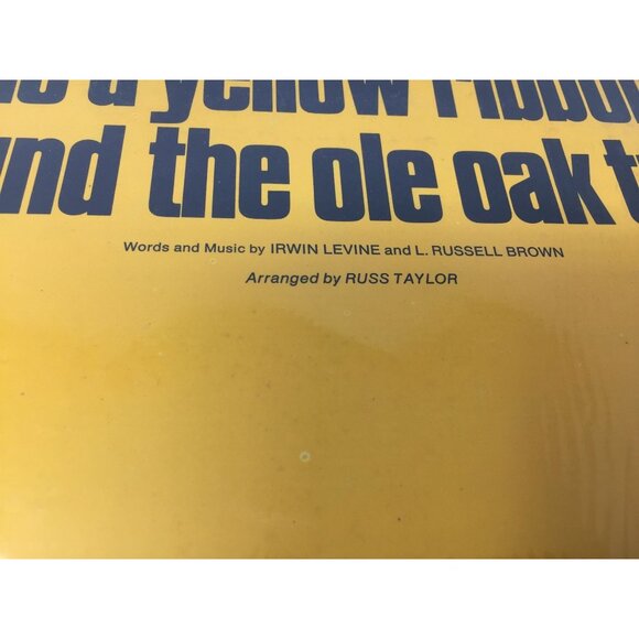Vintage 1973 "Tie a Yellow Ribbon Round the Ole Oak Tree" Sheet Music - Picture 5 of 6